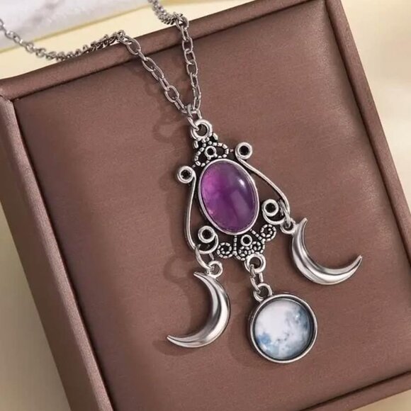 Fortune Teller/Gypsy Costume, Halloween or Dress-Up Fun, Boho Style, Accessories - Picture 7 of 9